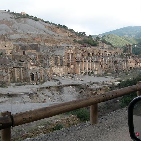 Agriturismo Rocca Su Moru Villa Arbus Eksteriør billede
